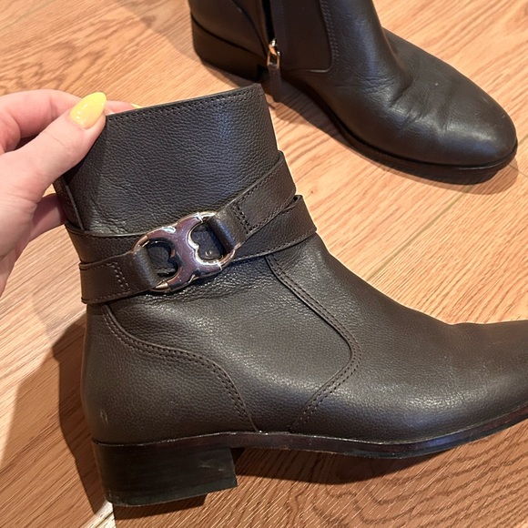 Tory Burch short leather boots - Picture 2 of 6